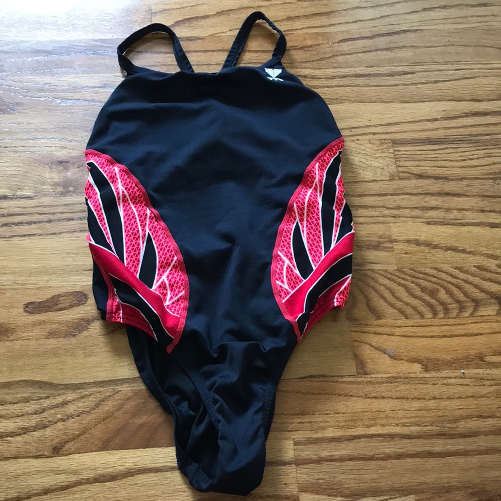 tyr racing circle back suit